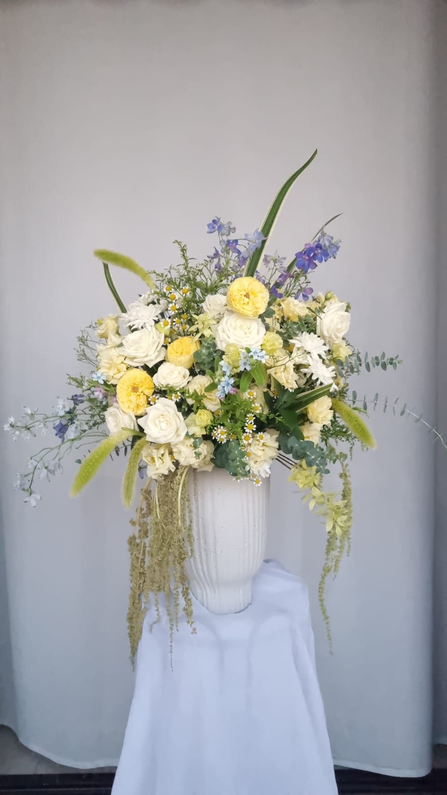 Bar floral arrangement