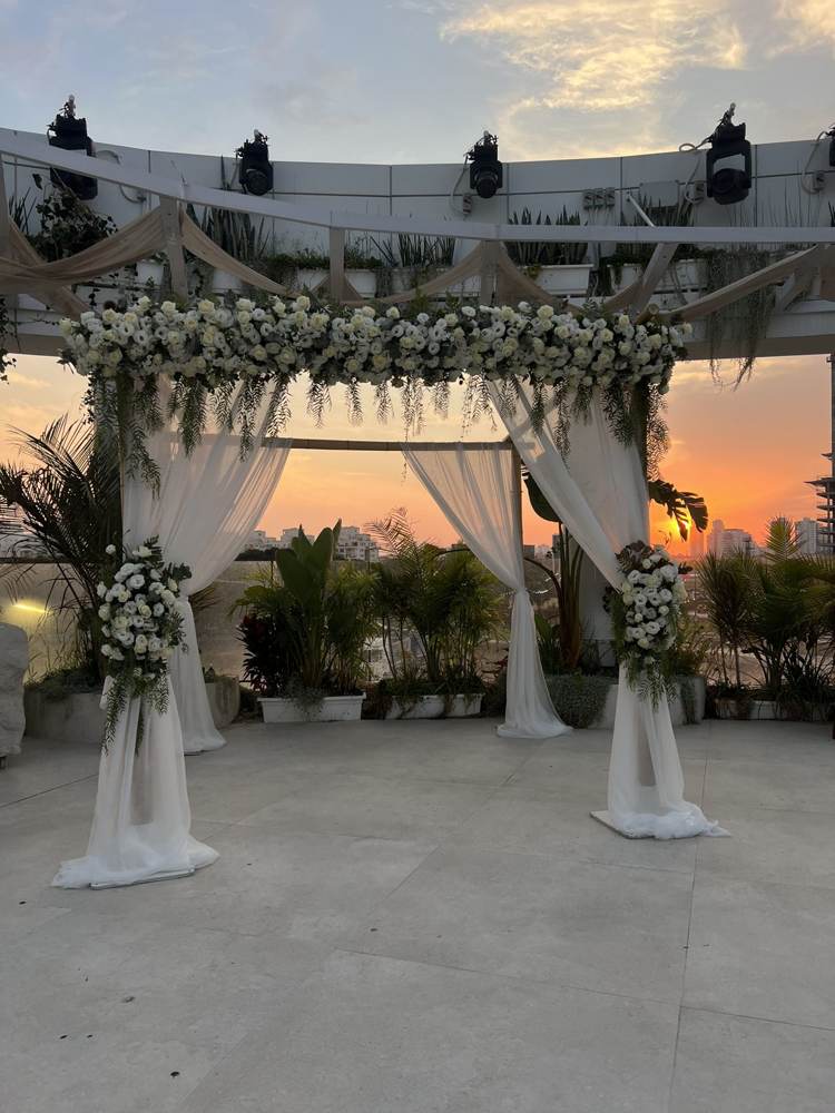 Rooftop chuppah at sunset